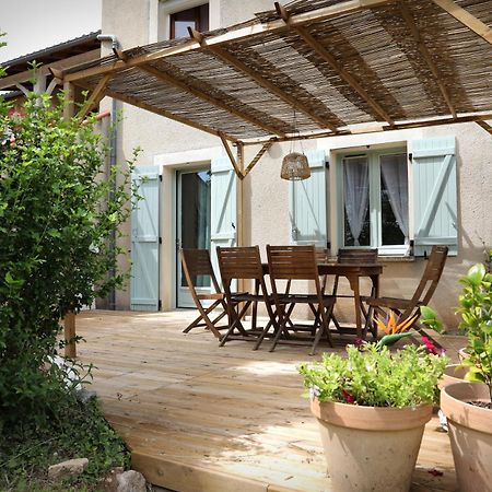 Gite " O Paradis" Douelle Exteriér fotografie
