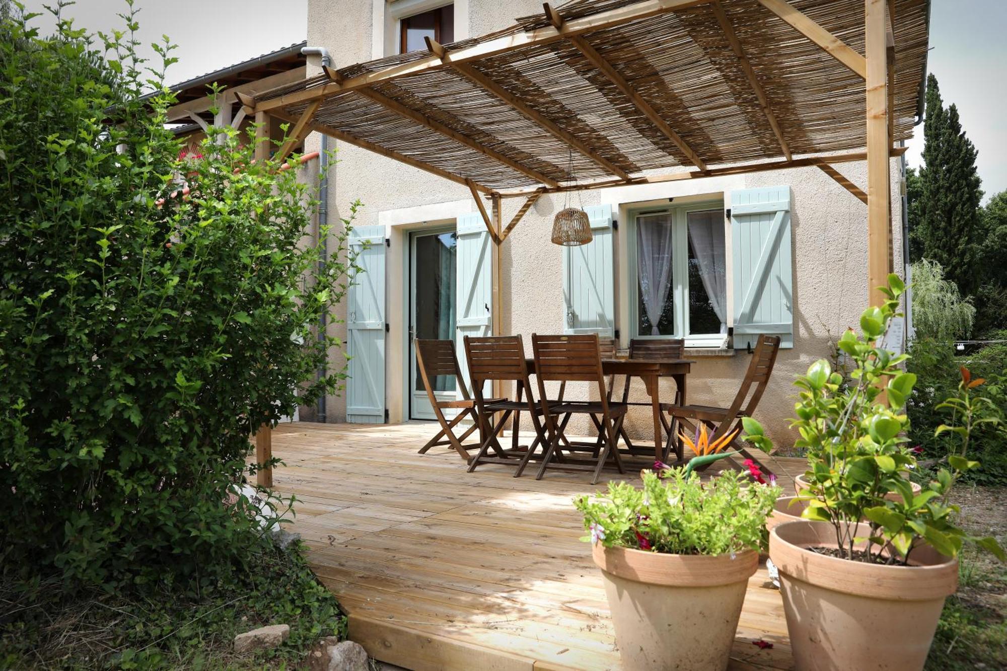 Gite " O Paradis" Douelle Exteriér fotografie
